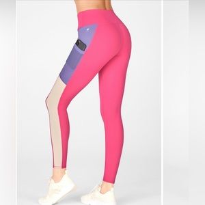 Fabletics high waisted pocket legging